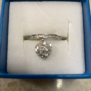 Giuseppe Perez Elegant 925 Silver Heart Ring with Diamonds brand new & Stamped